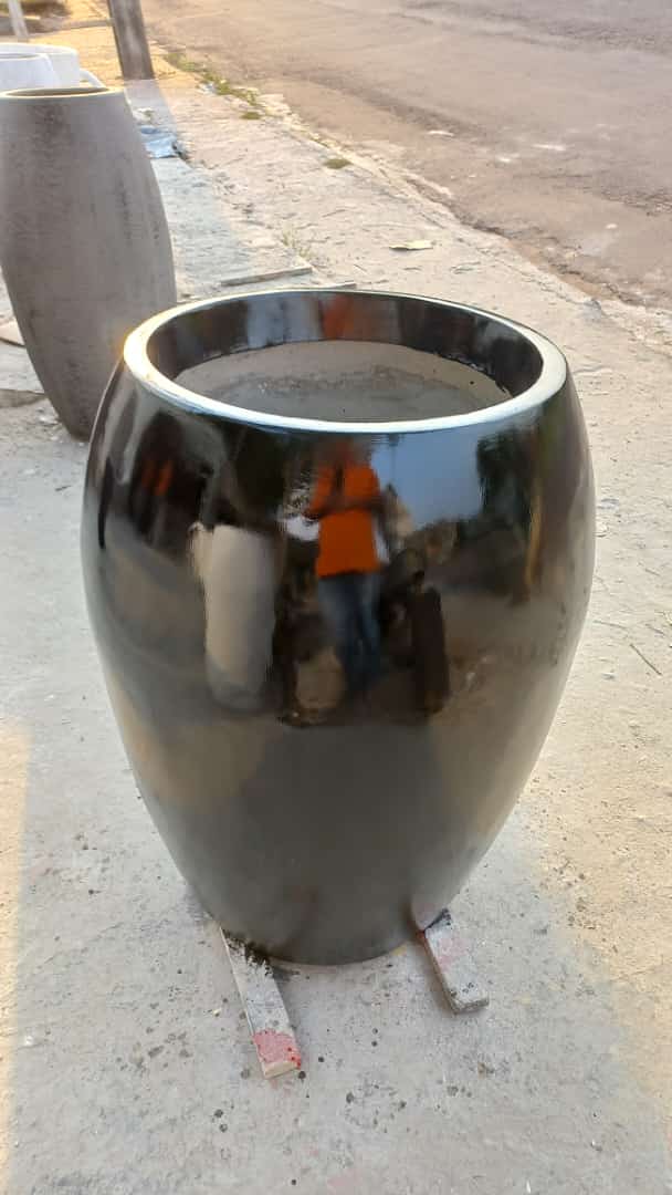 Vaso replica vietnamita - (90x60cm) R$600,00